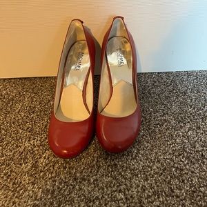 Beautiful Red patent leather Michael Kors Heels